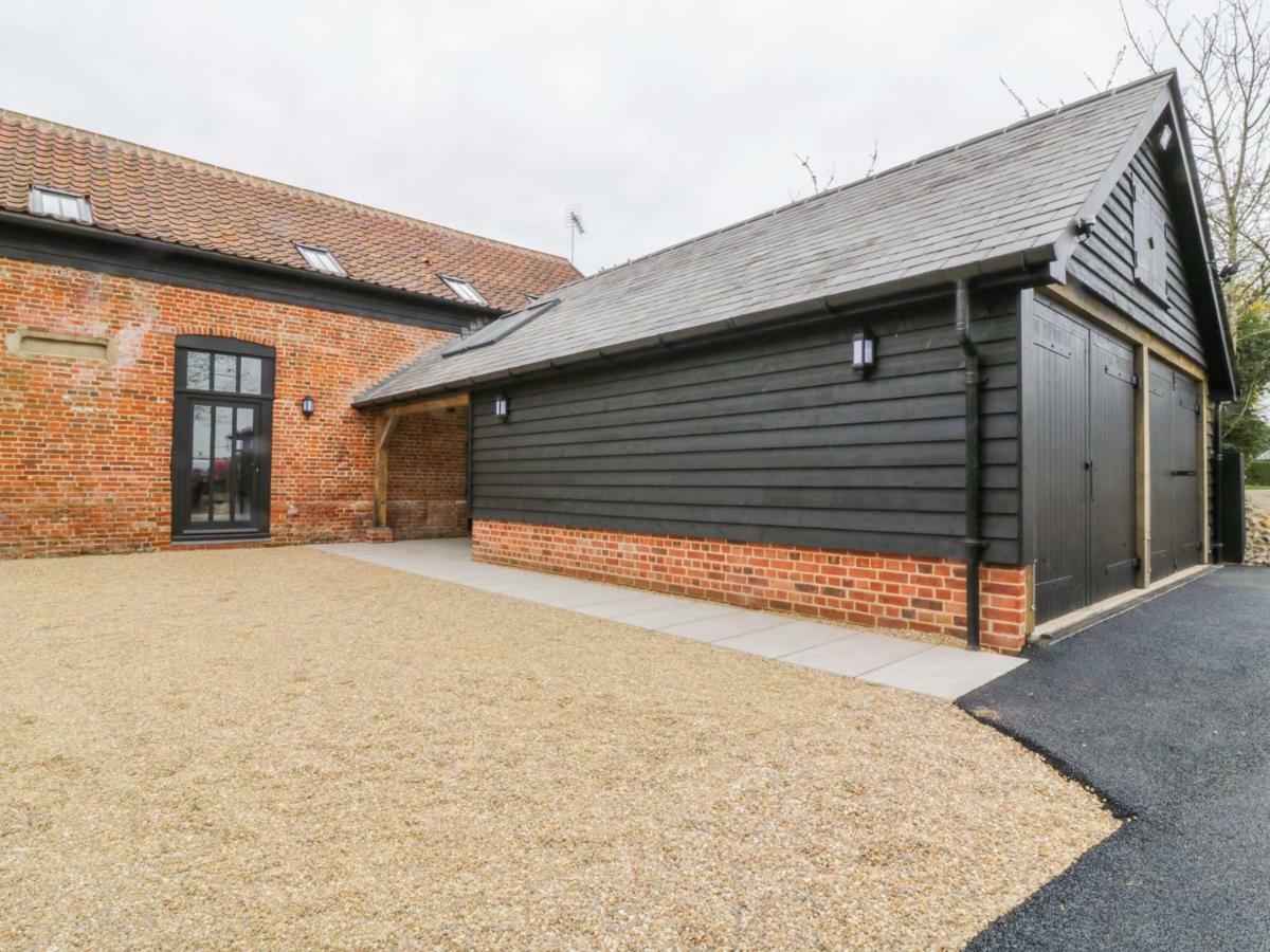 Grange Barn Villa Hessett Exteriör bild